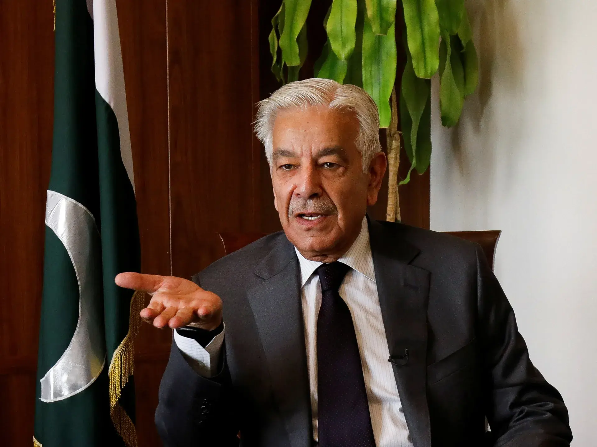 Pakistan naziri: Sülh danışıqları boşa çıxsa, Əfqanıstanla "açıq müharibə"
